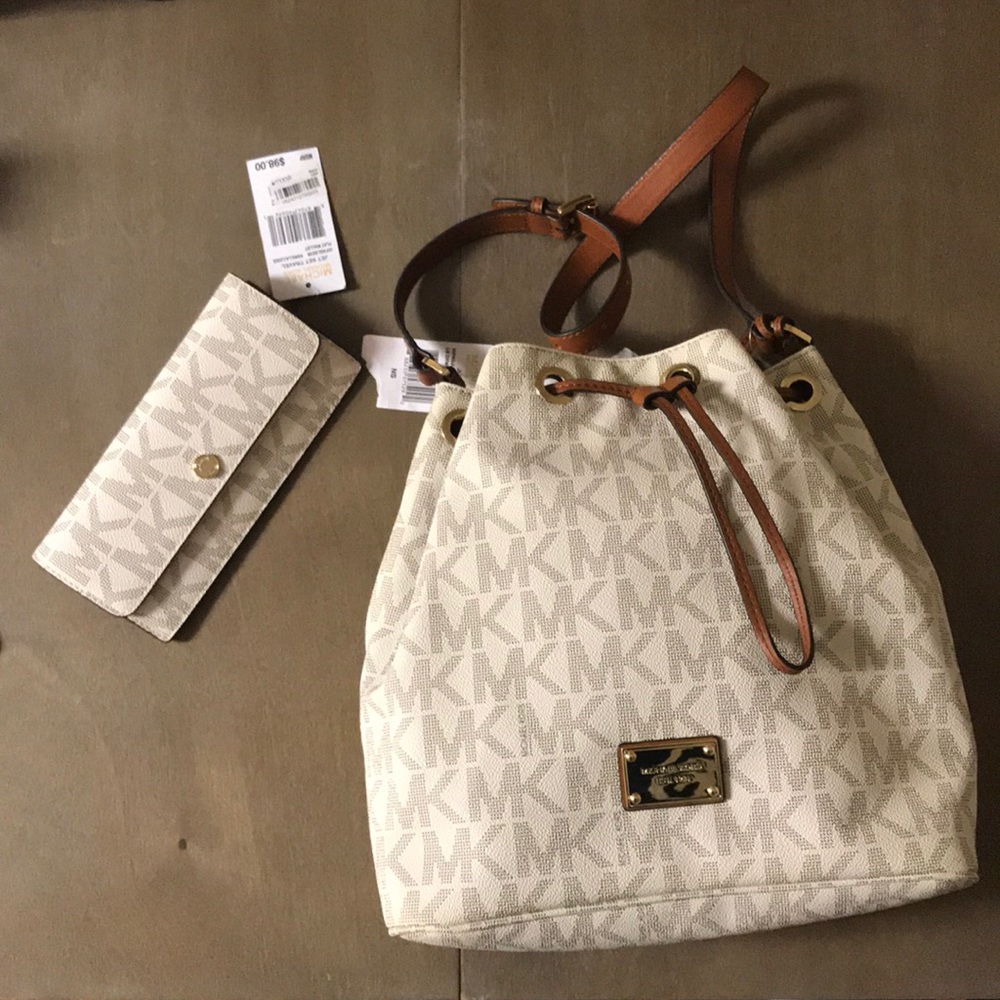Michael Kors handbag & wallet